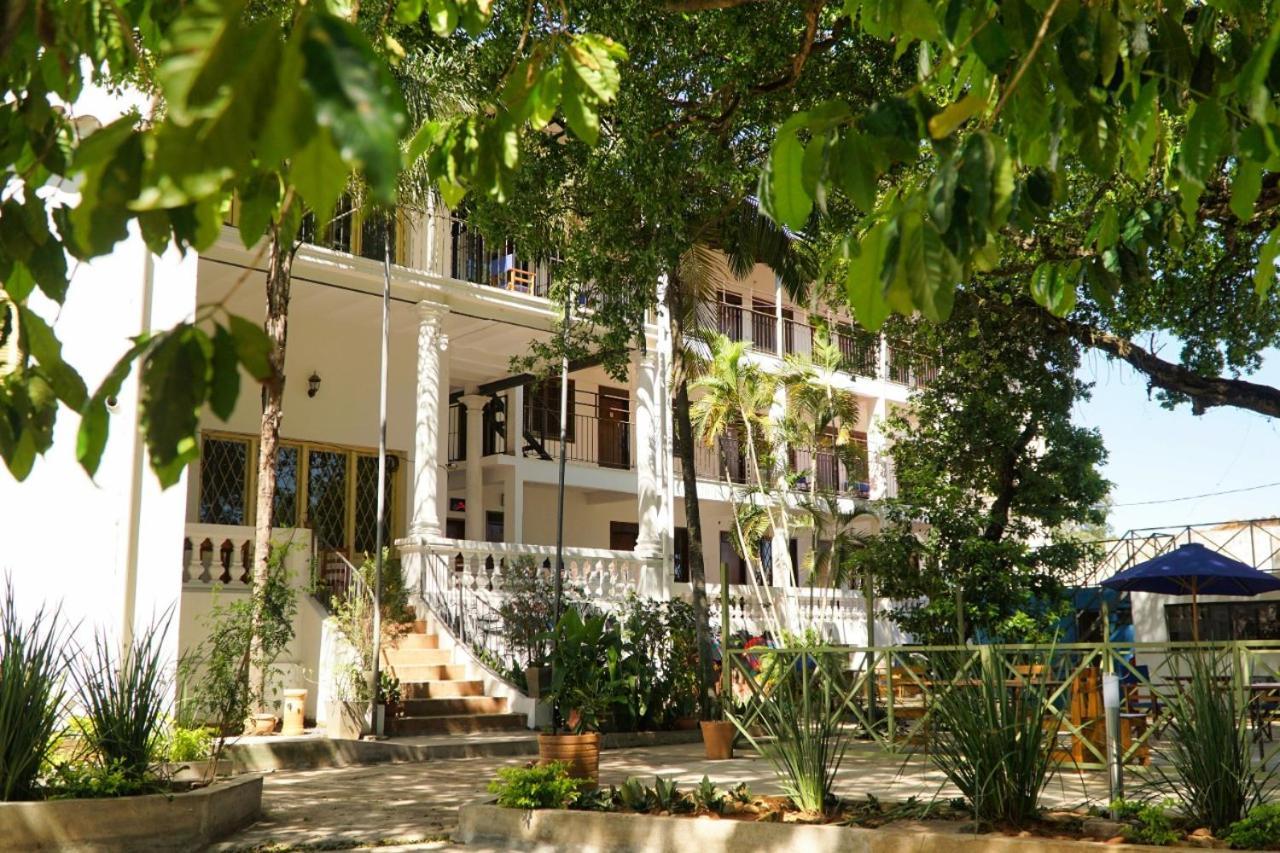 Posada De La Luna Assunção Exterior foto